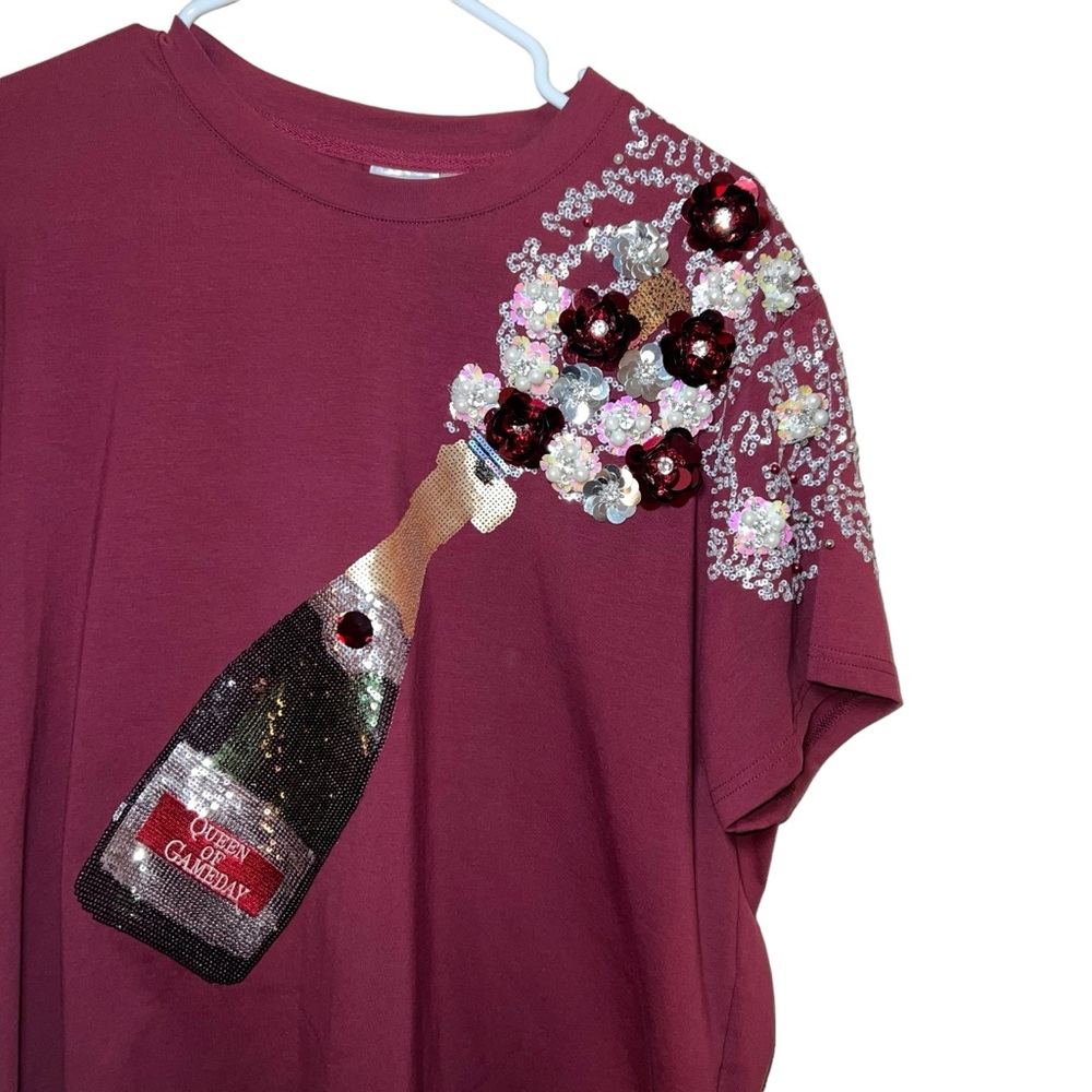 Queen of Sparkles Garnet Crimson queen of Gameday T-shirt Large New - Picture 4 of 9